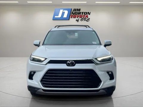 Photos of 2025 Toyota Grand Highlander Platinum for sale in Oklahoma City, OK at Jim Norton Toyota Of OKC
