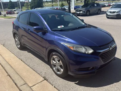 Photos of 2017 Honda HR-V EX for sale in Oklahoma City, OK at Jim Norton Toyota Of OKC