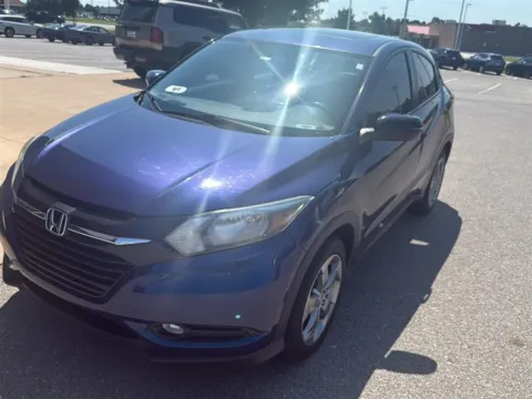 Blue 2017 Honda HR-V EX for sale in Oklahoma City, OK