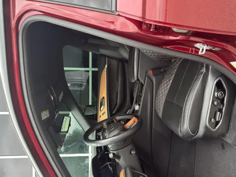 More photos of 2023 Jeep Grand Cherokee L Summit Reserve at Jim Norton Toyota Of OKC, OK