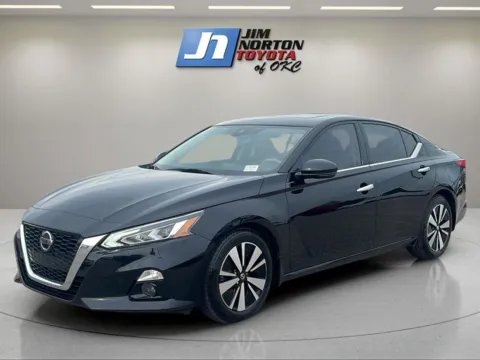 Black 2020 Nissan Altima 2.5 SL for sale in Oklahoma City, OK