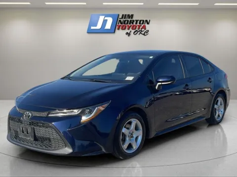 Silver 2020 Toyota Corolla LE for sale in Oklahoma City, OK