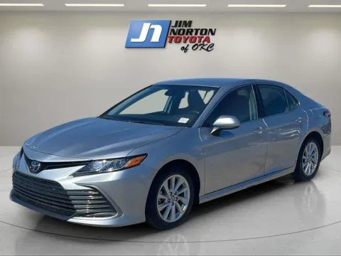 Silver 2023 Toyota Camry LE for sale in Oklahoma City, OK