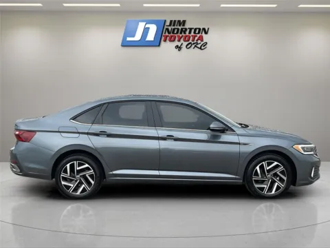 More photos of 2024 Volkswagen Jetta SEL at Jim Norton Toyota Of OKC, OK
