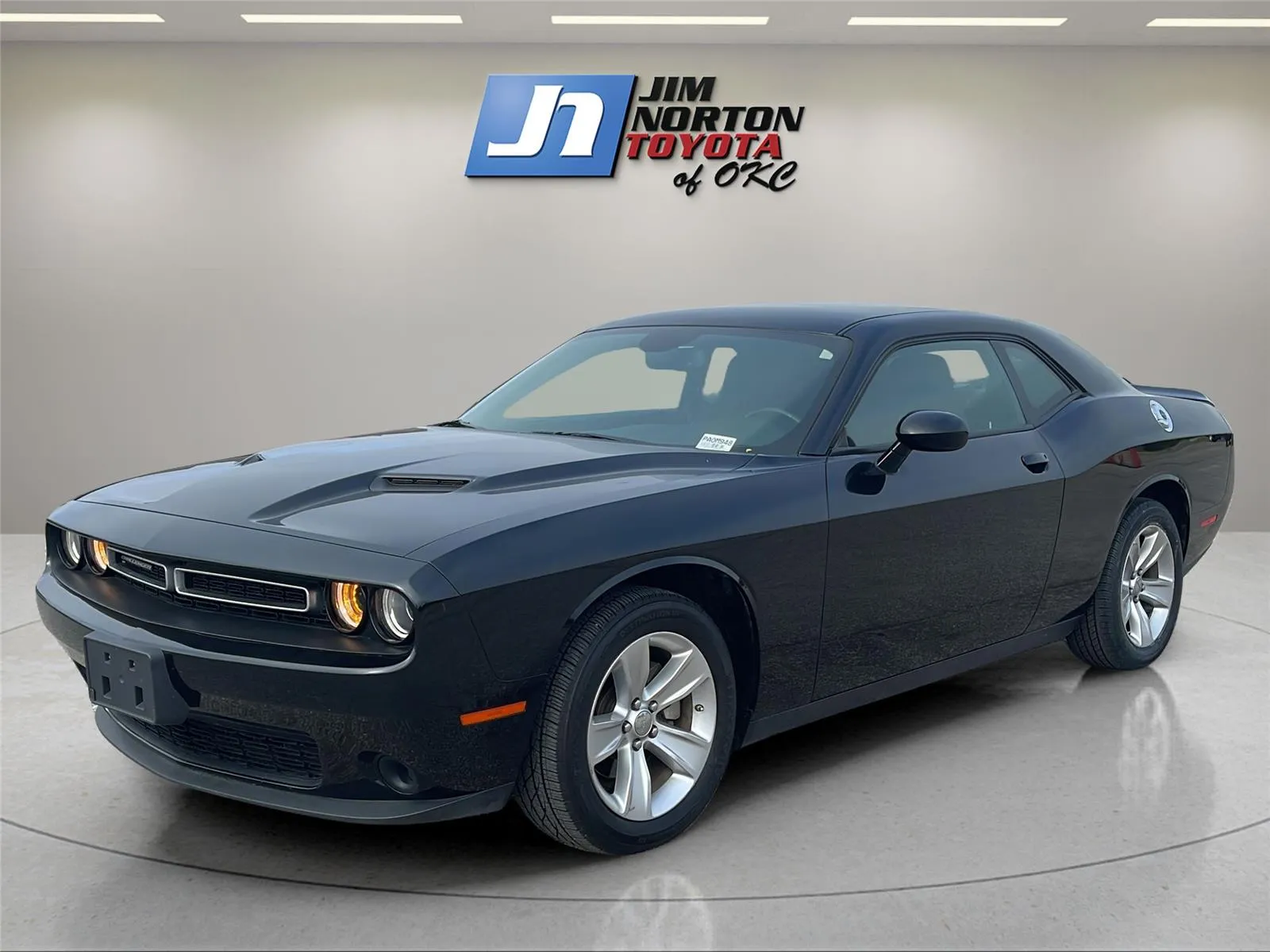 Black 2023 Dodge Challenger SXT for sale in Oklahoma City, OK