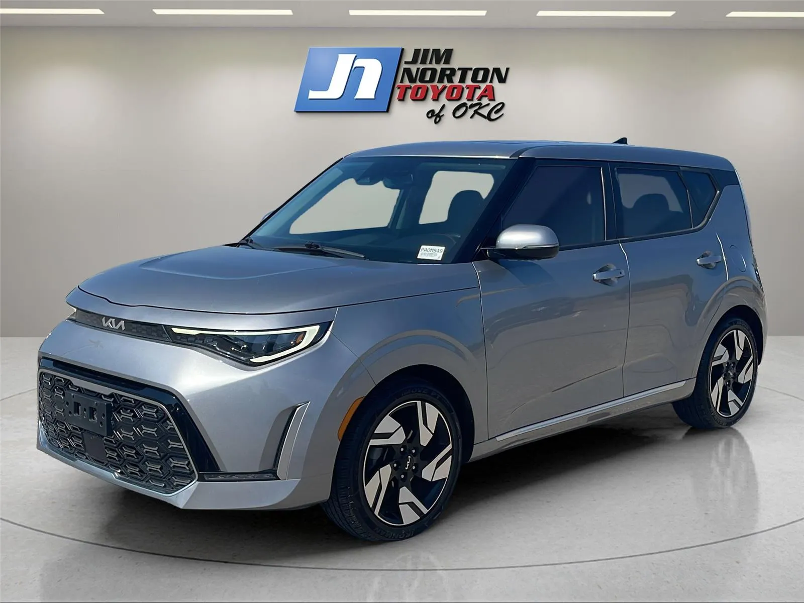 Gray 2023 Kia Soul GT-Line for sale in Oklahoma City, OK