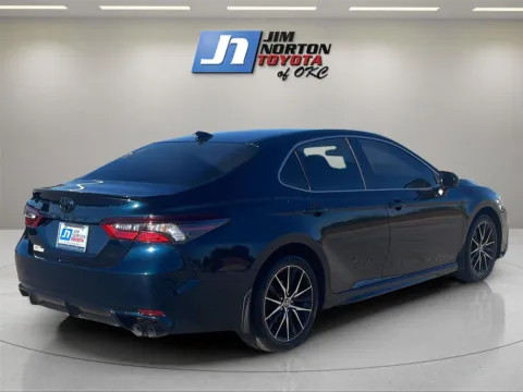 More photos of 2021 Toyota Camry SE at Jim Norton Toyota Of OKC, OK