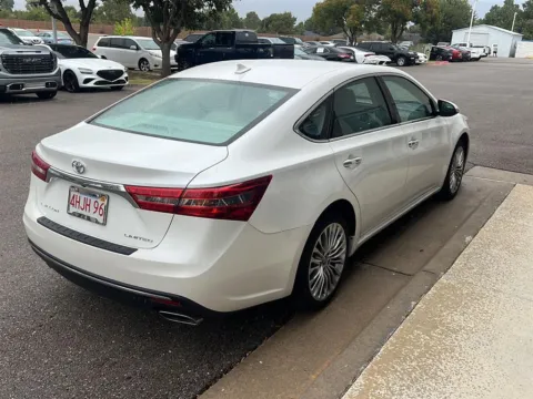 More photos of 2017 Toyota Avalon Limited at Jim Norton Toyota Of OKC, OK
