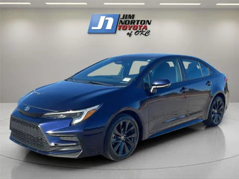Blue 2024 Toyota Corolla SE for sale in Oklahoma City, OK