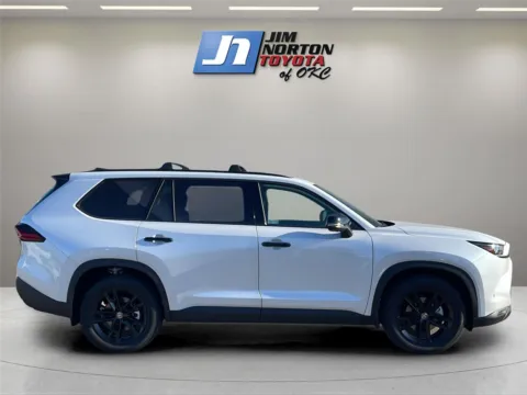 More photos of 2026 Toyota Grand Highlander Hybrid Nightshade Edition at Jim Norton Toyota Of OKC, OK