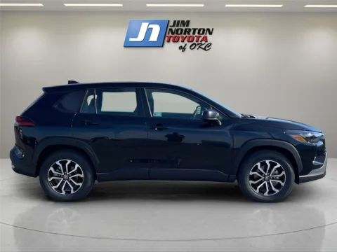 More photos of 2026 Toyota Corolla Cross Hybrid XSE at Jim Norton Toyota Of OKC, OK