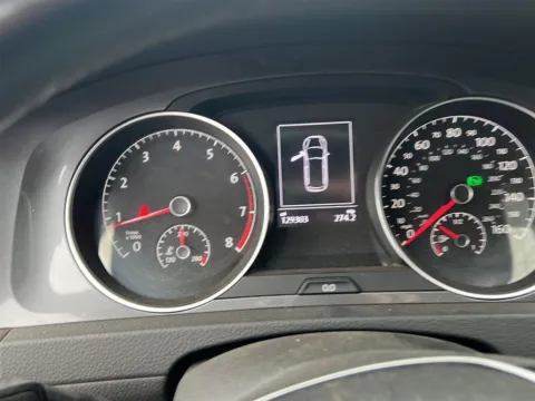 More photos of 2017 Volkswagen Golf Alltrack SE at Jim Norton Toyota Of OKC, OK