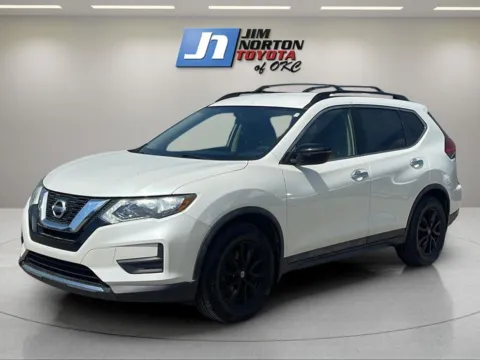 White 2017 Nissan Rogue SV for sale in Oklahoma City, OK