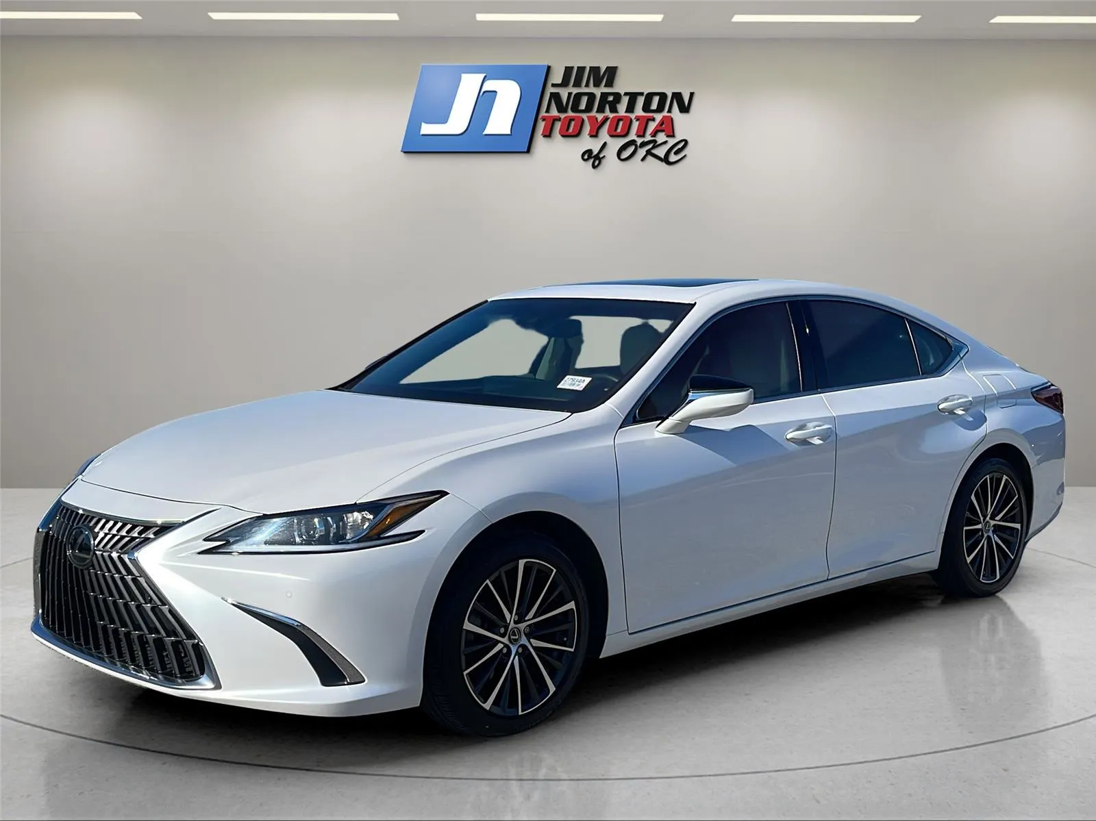 White 2024 Lexus ES 300h for sale in Oklahoma City, OK