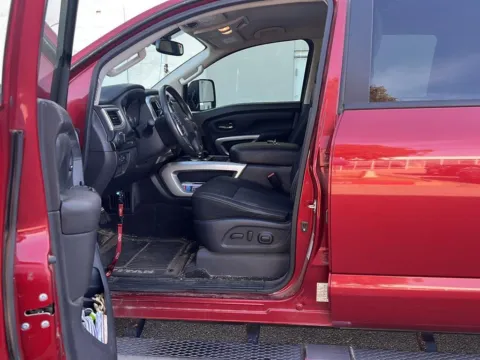 More photos of 2017 Nissan Titan XD SV at Jim Norton Toyota Of OKC, OK