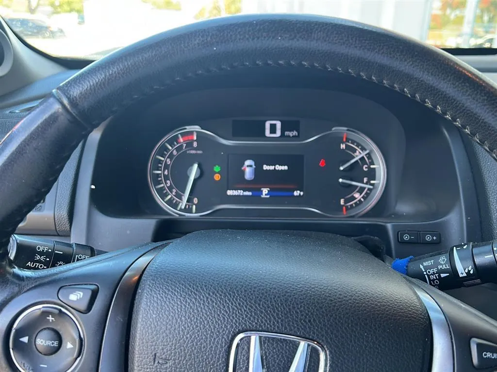 Silver 2018 Honda Pilot EX-L for sale in Oklahoma City, OK