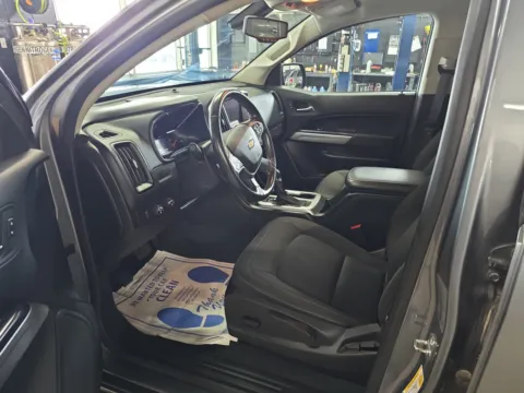 More photos of 2022 Chevrolet Colorado 4WD LT at Kia of Cheyenne, WY