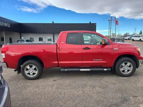 More photos of 2011 Toyota Tundra 4WD Truck SR5 at Kia of Cheyenne, WY
