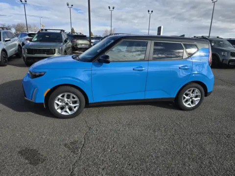 Blue 2024 Kia Soul S for sale in Cheyenne, WY