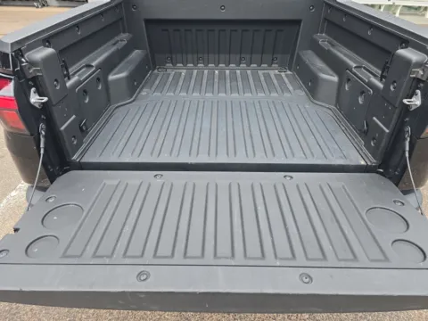 More photos of 2023 Hyundai Santa Cruz SE at Kia of Cheyenne, WY