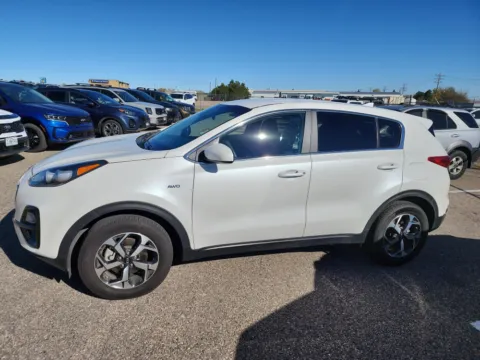 White 2022 Kia Sportage LX for sale in Cheyenne, WY