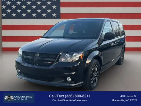 Black 2018 Dodge Grand Caravan Passenger SE Plus Minivan 4D for sale in Mocksville, NC