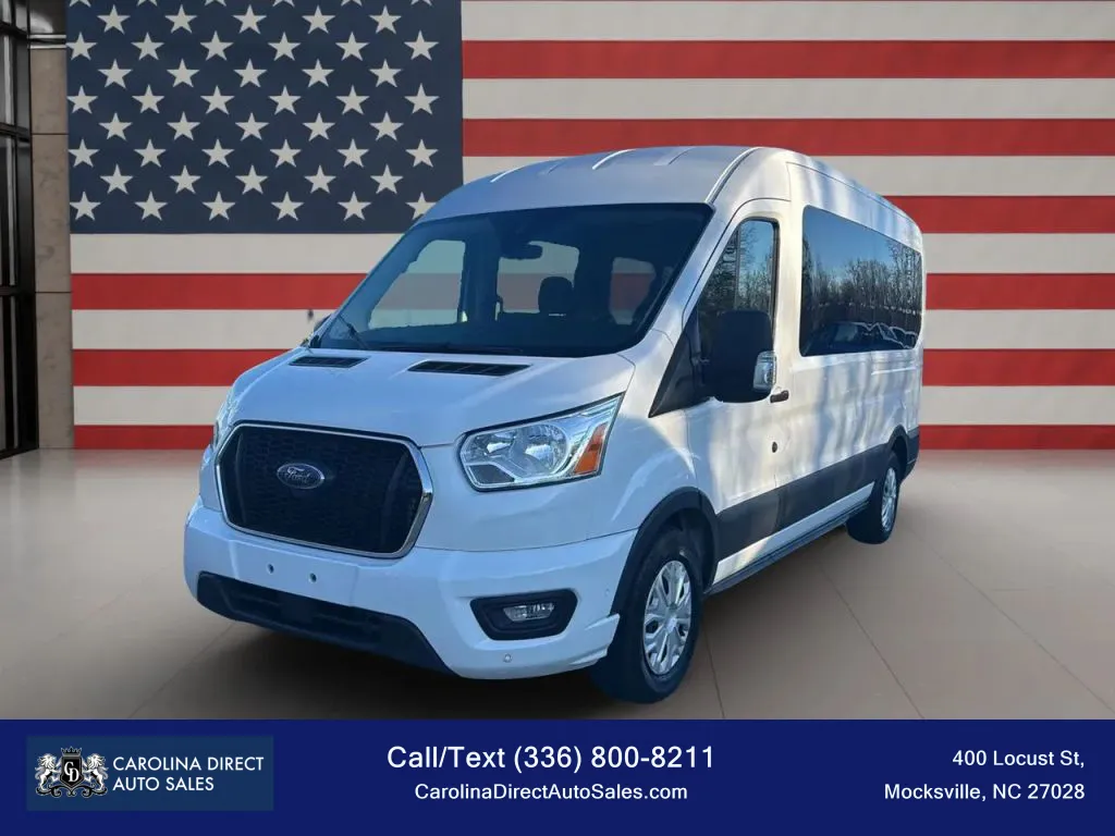 2022 Ford Transit XL's photo