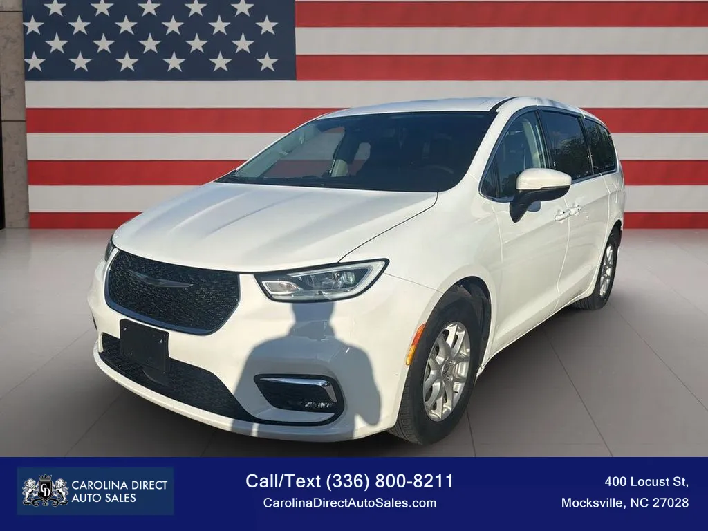 2023 Chrysler Pacifica Touring L Van 4D for sale in Mocksville, NC