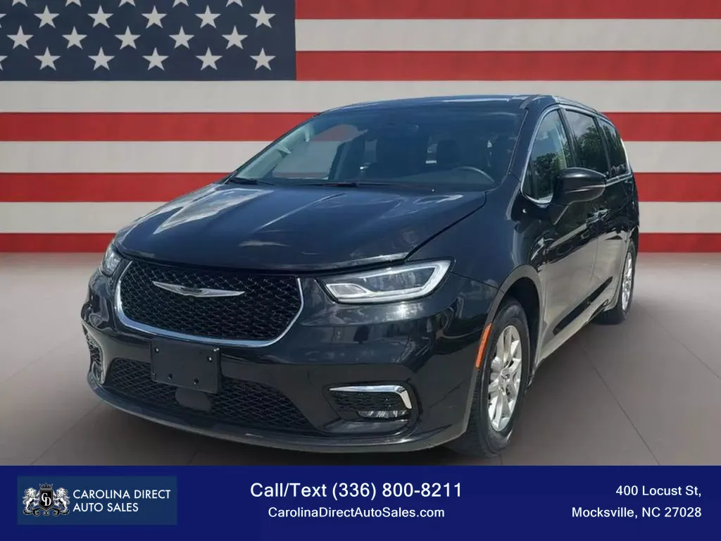2023 Chrysler Pacifica Touring L Van 4D for sale in Mocksville, NC