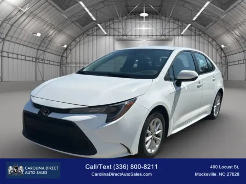 White 2022 Toyota Corolla LE Sedan 4D for sale in Mocksville, NC