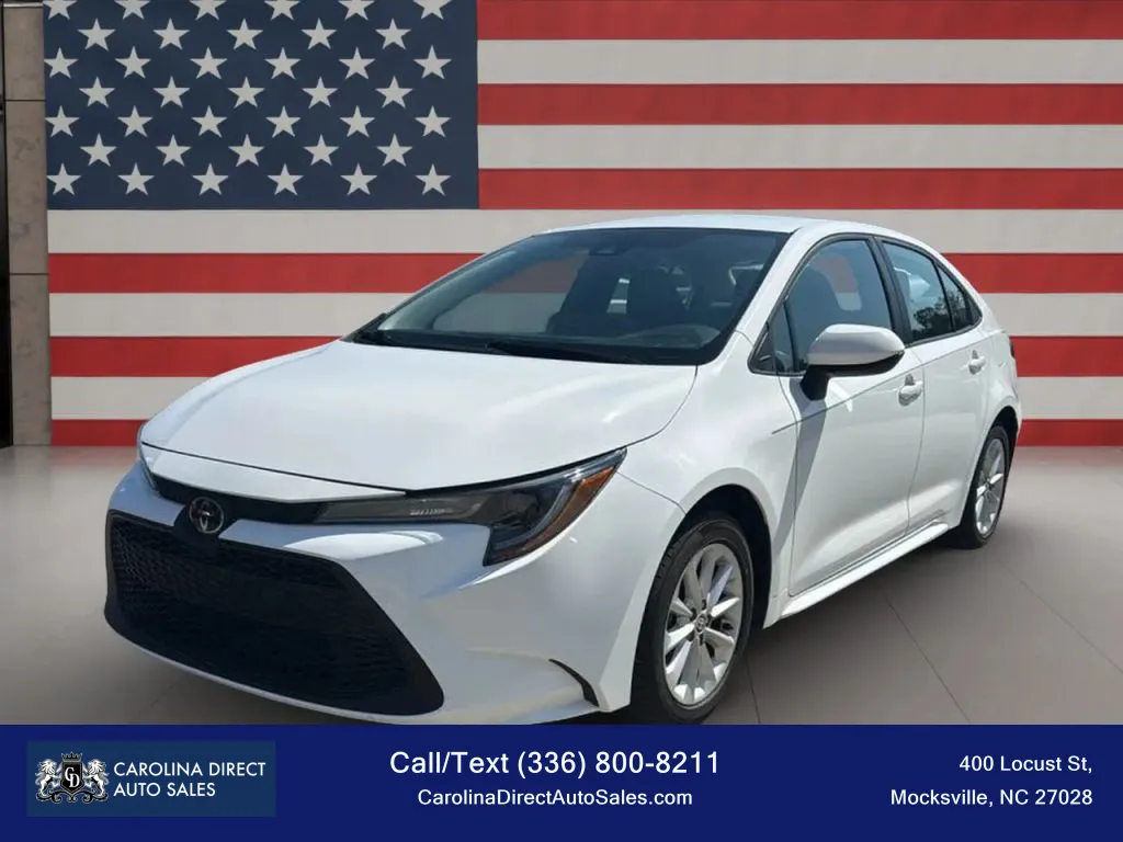 White 2022 Toyota Corolla LE Sedan 4D for sale in Mocksville, NC
