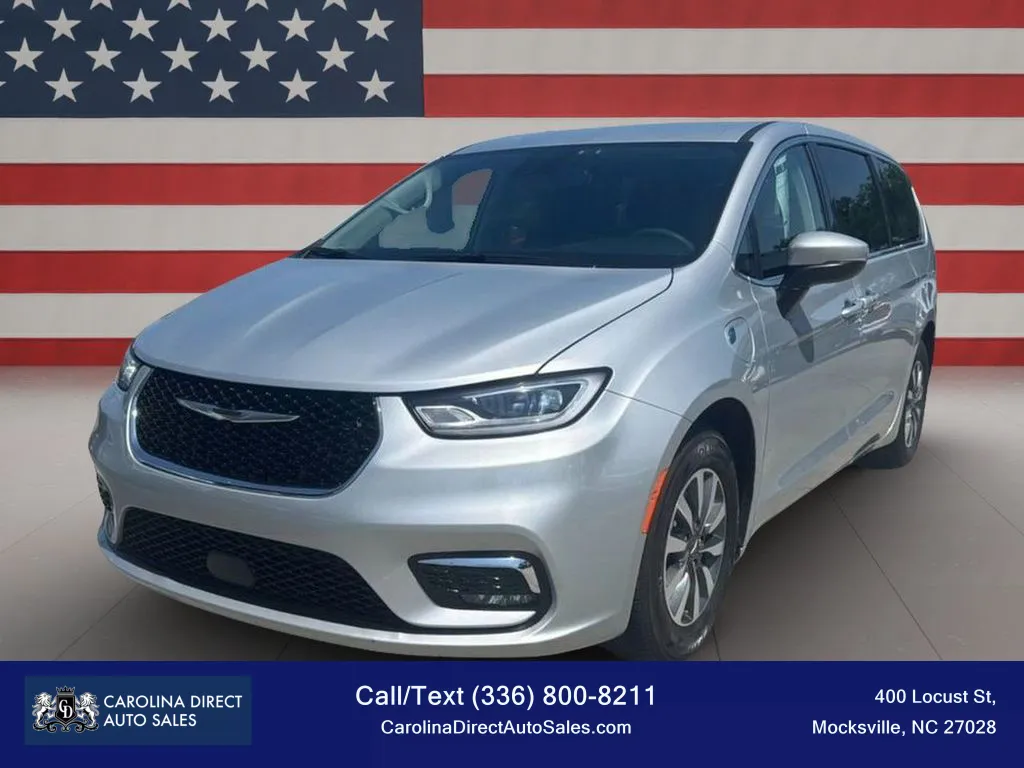 Silver 2023 Chrysler Pacifica Hybrid Touring L Van 4D for sale in Mocksville, NC