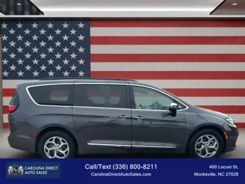 More photos of 2023 Chrysler Pacifica Limited Van 4D at Carolina Direct Auto Sales, NC