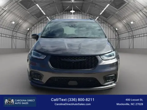 Photos of 2022 Chrysler Pacifica Limited Van 4D for sale in Mocksville, NC at Carolina Direct Auto Sales