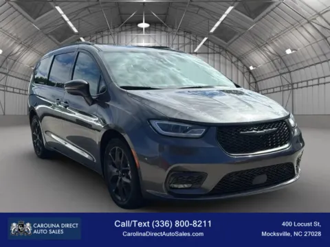 Another view of 2022 Chrysler Pacifica Limited Van 4D for sale in Mocksville, NC at Carolina Direct Auto Sales