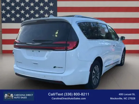 More photos of 2021 Chrysler Pacifica Hybrid Limited Van 4D at Carolina Direct Auto Sales, NC
