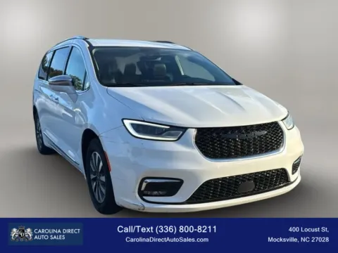 Another view of 2021 Chrysler Pacifica Hybrid Limited Van 4D for sale in Mocksville, NC at Carolina Direct Auto Sales