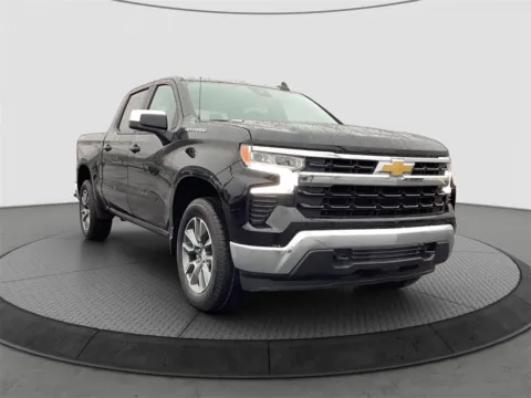 Black 2026 Chevrolet Silverado 1500 LT for sale in Logan, OH