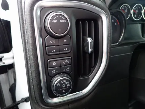 More photos of 2021 Chevrolet Silverado 2500HD LTZ at Don Wood Chevrolet, OH
