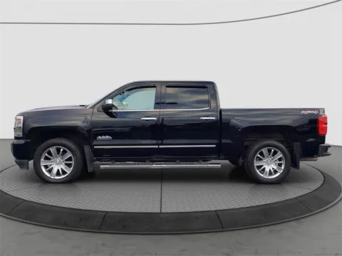 More photos of 2017 Chevrolet Silverado 1500 High Country at Don Wood Chevrolet, OH