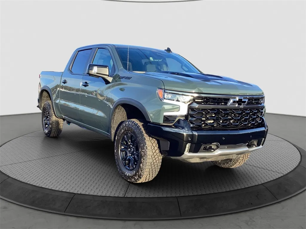 2026 Chevrolet Silverado 1500 ZR2's photo
