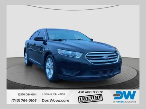 Black 2016 Ford Taurus SE for sale in Logan, OH