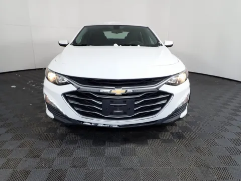 More photos of 2020 Chevrolet Malibu LT at Don Wood Chevrolet, OH