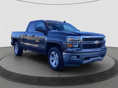 Gray 2015 Chevrolet Silverado 1500 LT for sale in Logan, OH