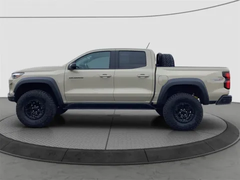 More photos of 2024 Chevrolet Colorado ZR2 at Don Wood Chevrolet, OH