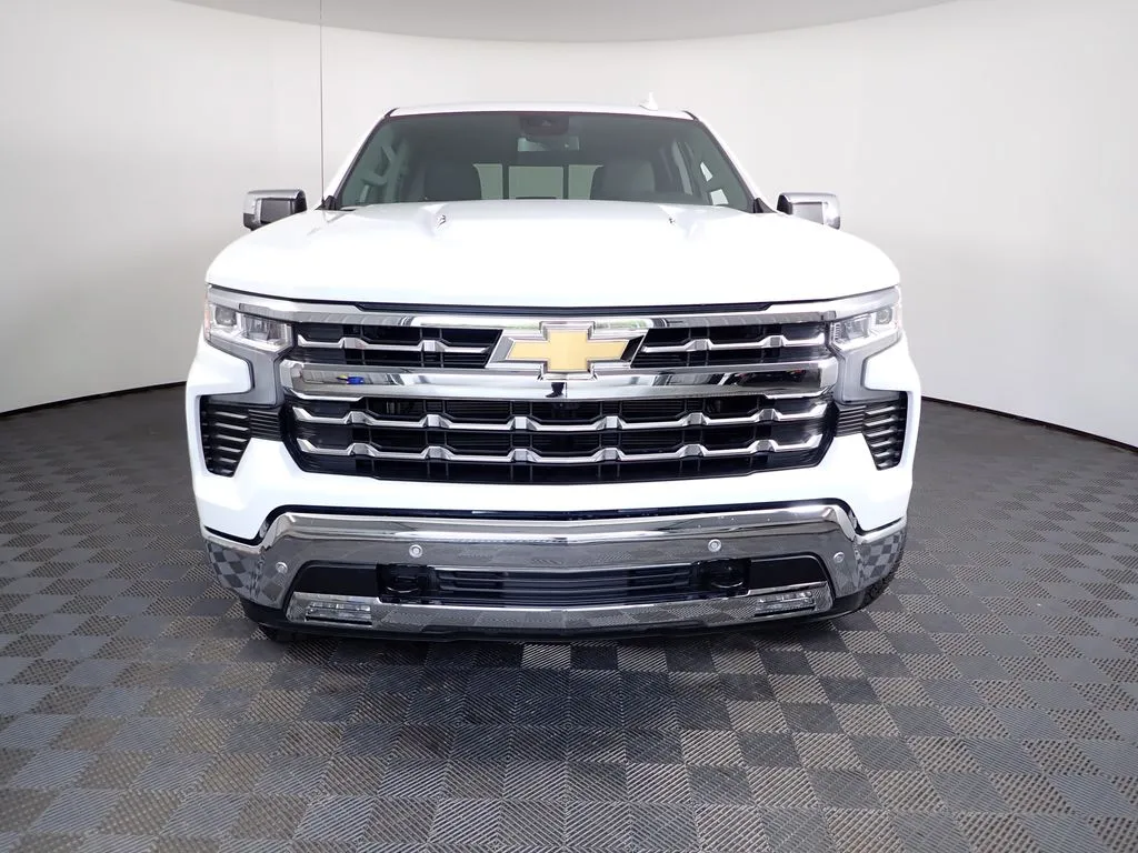 2026 Chevrolet Silverado 1500 LTZ - Photo 7