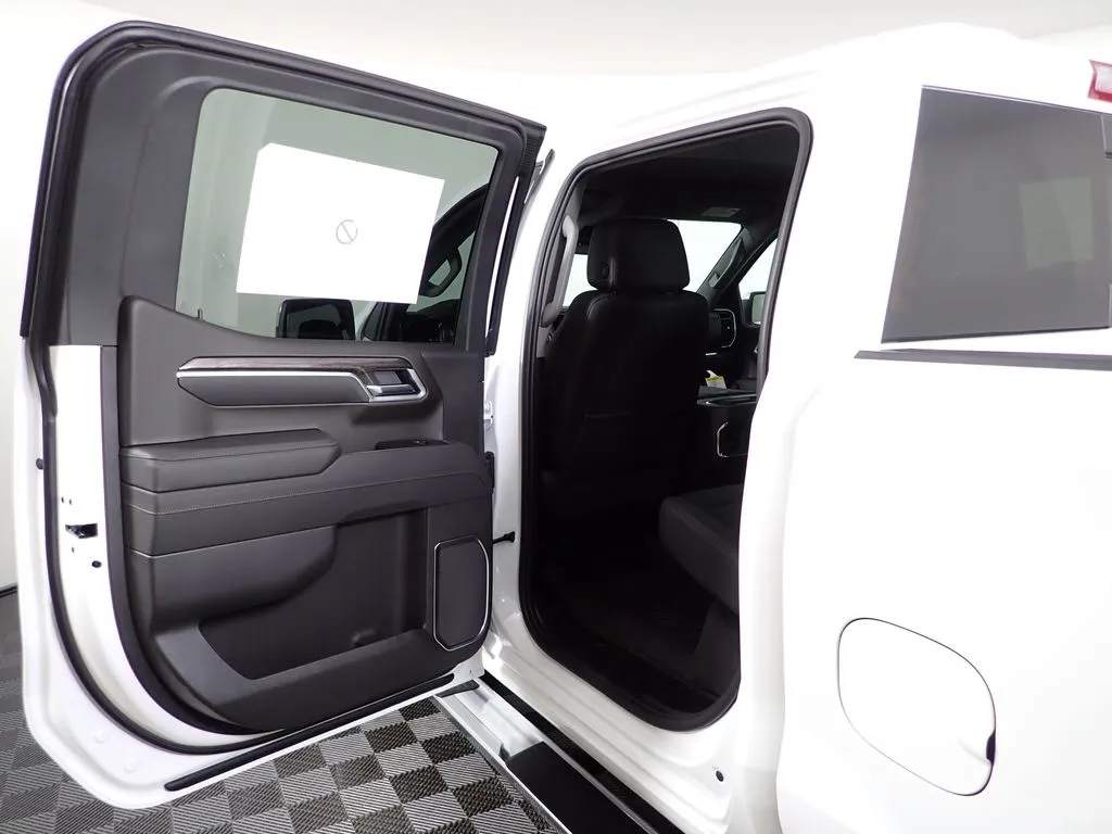 2026 Chevrolet Silverado 1500 LTZ - Photo 29
