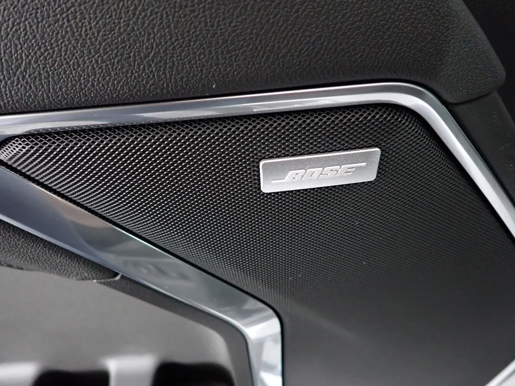 2026 Chevrolet Silverado 1500 LTZ - Photo 20