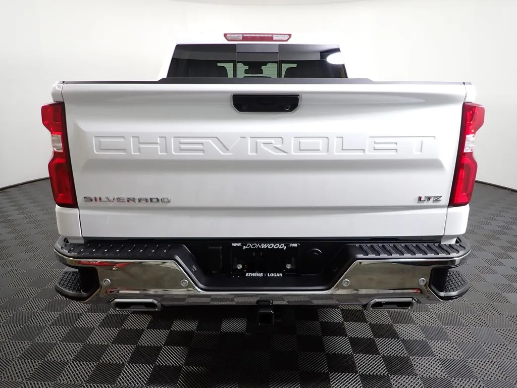 2026 Chevrolet Silverado 1500 LTZ - Photo 14