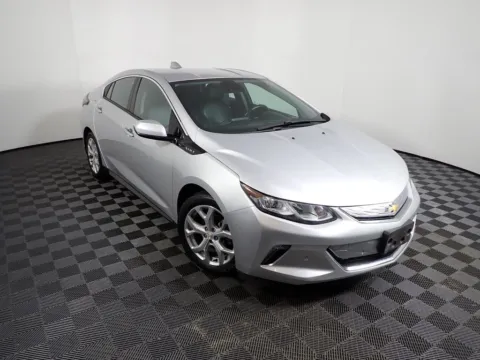 More photos of 2018 Chevrolet Volt Premier at Don Wood Chevrolet, OH